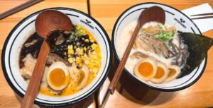 Kinton Ramen Robson - 420 Robson St, Vancouver - Vancouver Page