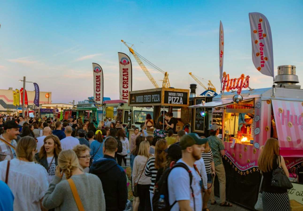 Shipyards Night Market 2025 in North Vancouver - Vancouver Page