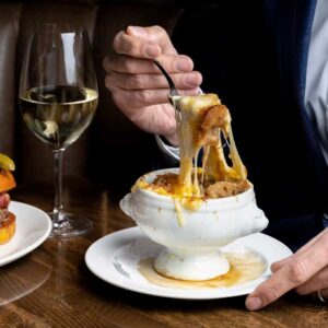 Tableau Bar Bistro - 1181 Melville St, Vancouver - Vancouver Page Local Business Guide