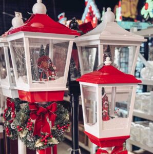 Potters-Christmas-Store-in-Surrey-2-Vancouver-Page Potters Christmas Store in Surrey - Vancouver Page Local Guide