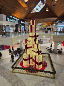 Coquitlam Centre Shopping Mall in Coquitlam, BC - Vancouver Page